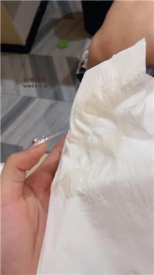 【沐沐大大】下跪伺候纹身小妹 JS250125-22