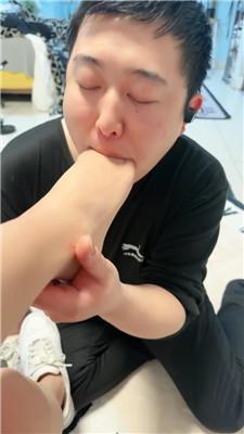 【苒溪】沉浸式-舔肉丝脚/强制闻鞋 JS250224-20