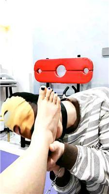 【芏筄】高跟网袜玉足恋足舔 JS250208-26