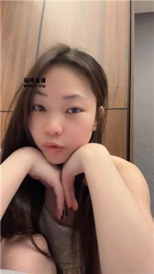 【凹凸曼】诱惑和小皮鞋做    250325-1