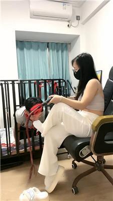 【薇薇】捆绑狗笼白袜脚虐 JS250325-14