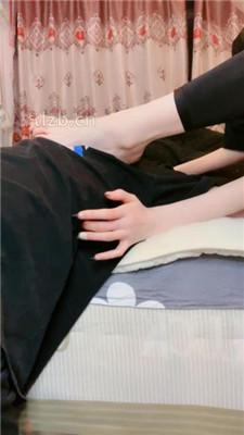 【175艾琳】近距离裸足恋足舔