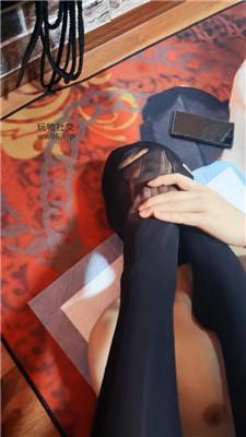 【冷颜】黑丝+白棉袜狂舔气味辱 JS250206-13