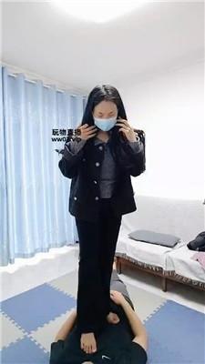 【木子】重度鞭打踩踏狗继父 JS250315-18