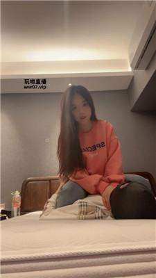 【球球】白袜脚踩/坐脸腿绞窒息 bf51439