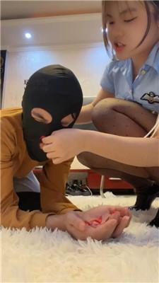 【小菀】女警官滴蜡之刑/高跟黑丝踩 bf48971