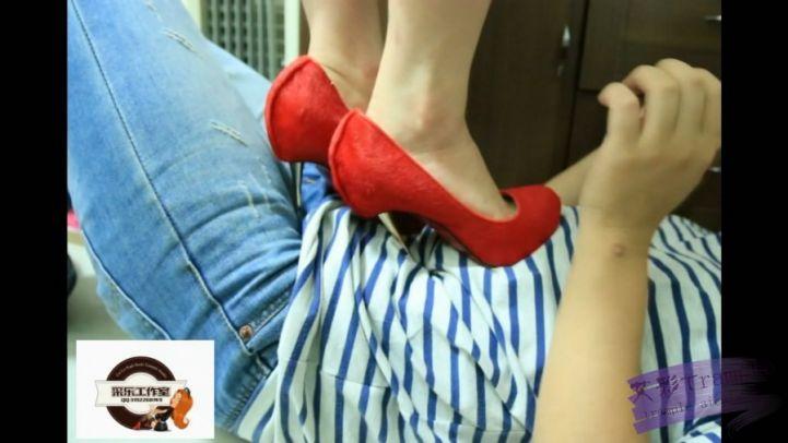 （采乐）红色超细金属跟踩踏