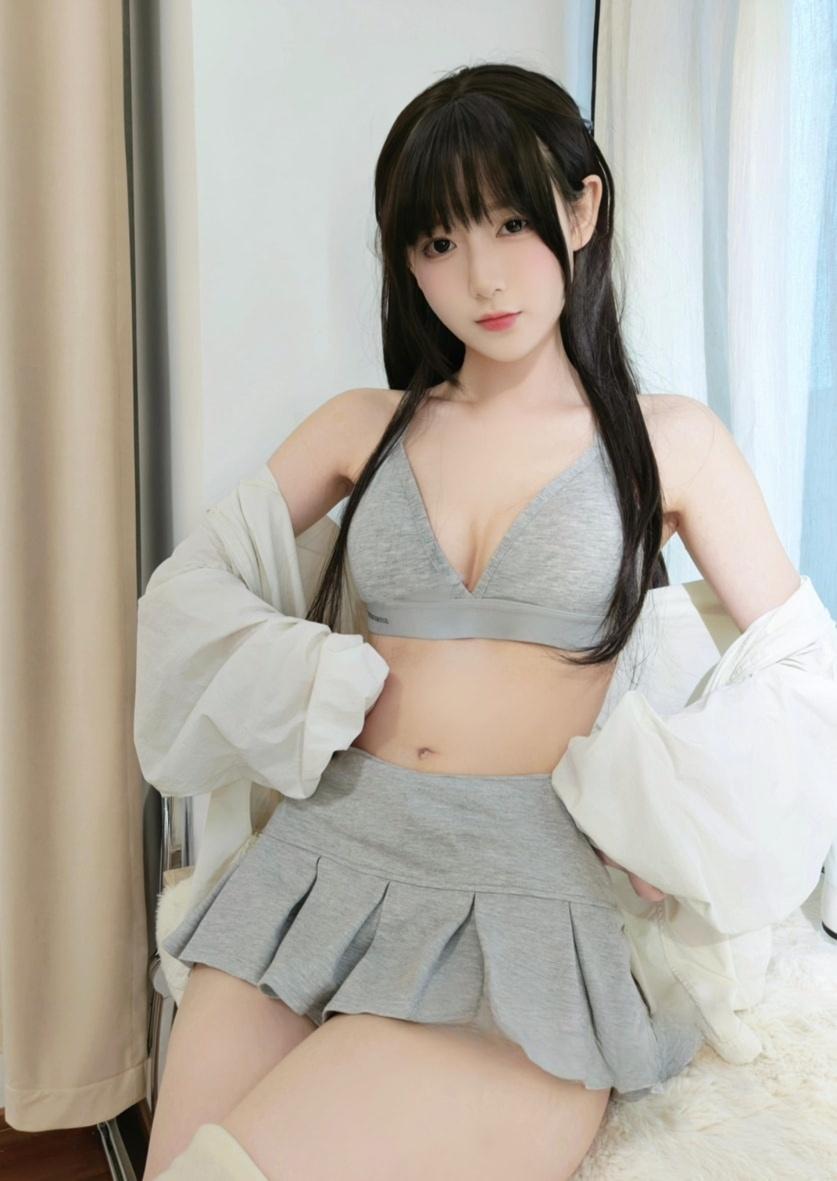 迷之呆梨(发条少女) – 超短短裙美图推荐