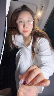 【辣辣姐】脸足同框恋母场    250520-9