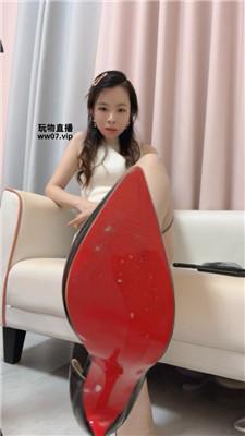 【多多】挑鞋控实名辱    250520-7