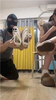 【琼爷】脏半拖白袜强制虐杀 bf53685