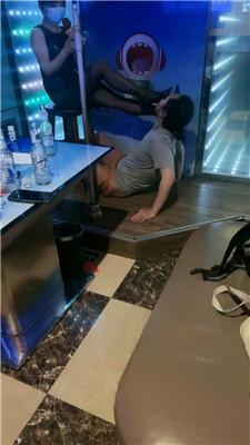 【奈米】KTV-开发陪酒小妹做S【续集】 bf53689