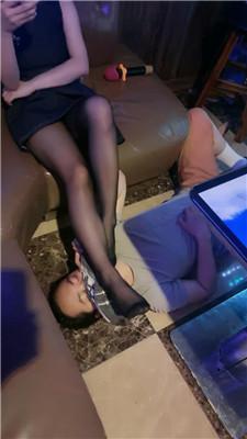 【奈米】KTV-开发陪酒小妹做S【续集】 bf53689