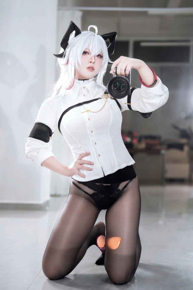 半半子 鸣潮 赞妮摄影作品