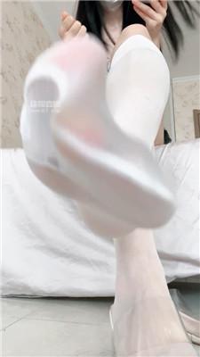 【子衿】恋足畜生进来贡绿帽    250612-34