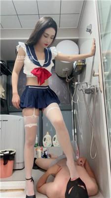 【馨馨】JK小主-皮鞋白丝踩虐 bf54554