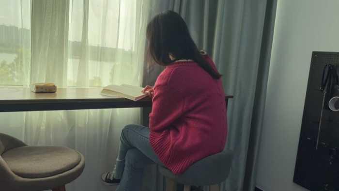 【第5风格】00后被迷晕舔脚 YC-241127-8