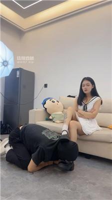 【白鹭】短裙女神-皮鞋白袜踩踏 bf54477