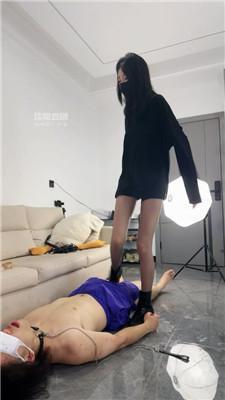 【千千】骑马狗爬-踢裆-短靴踩踏喂食 bf54592