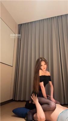 【车模尹】掐乳-坐脸窒息-高跟黑丝踩 bf54505