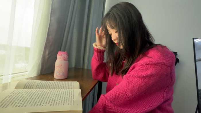 【第5风格】00后被迷晕舔脚 YC-241127-8