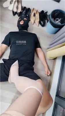 【景花】骑马坐脸窒息-脏鞋白丝踩虐 JS250614-19