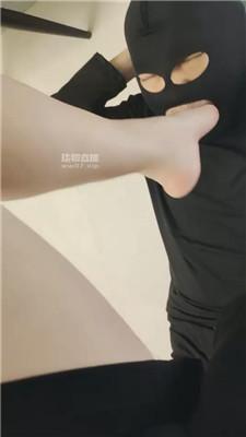 【灵竹】脚深喉-坐脸窒息 JS250613-17