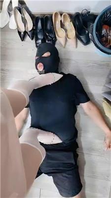 【景花】骑马坐脸窒息-脏鞋白丝踩虐 JS250614-19