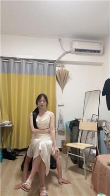 【琼爷】双S-轮流抽耳光 JS250608-17