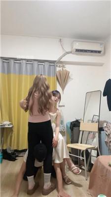 【琼爷】双S-轮流抽耳光 JS250608-17