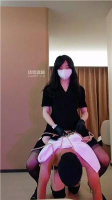 【米小糖】高跟黑丝踩踏喂食 JS250608-27