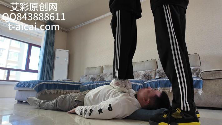 『chnnsct1818』同班学生情侣虐老贱狗 YC-241029-3