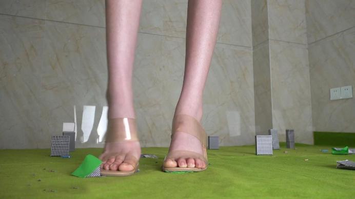 GTS女巨人雪儿高跟美脚踩踏城市，美脚玩弄小人，刺激语言！【南国原创】 YC-241027